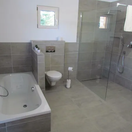 Apartman Scheffsnoth 142 *